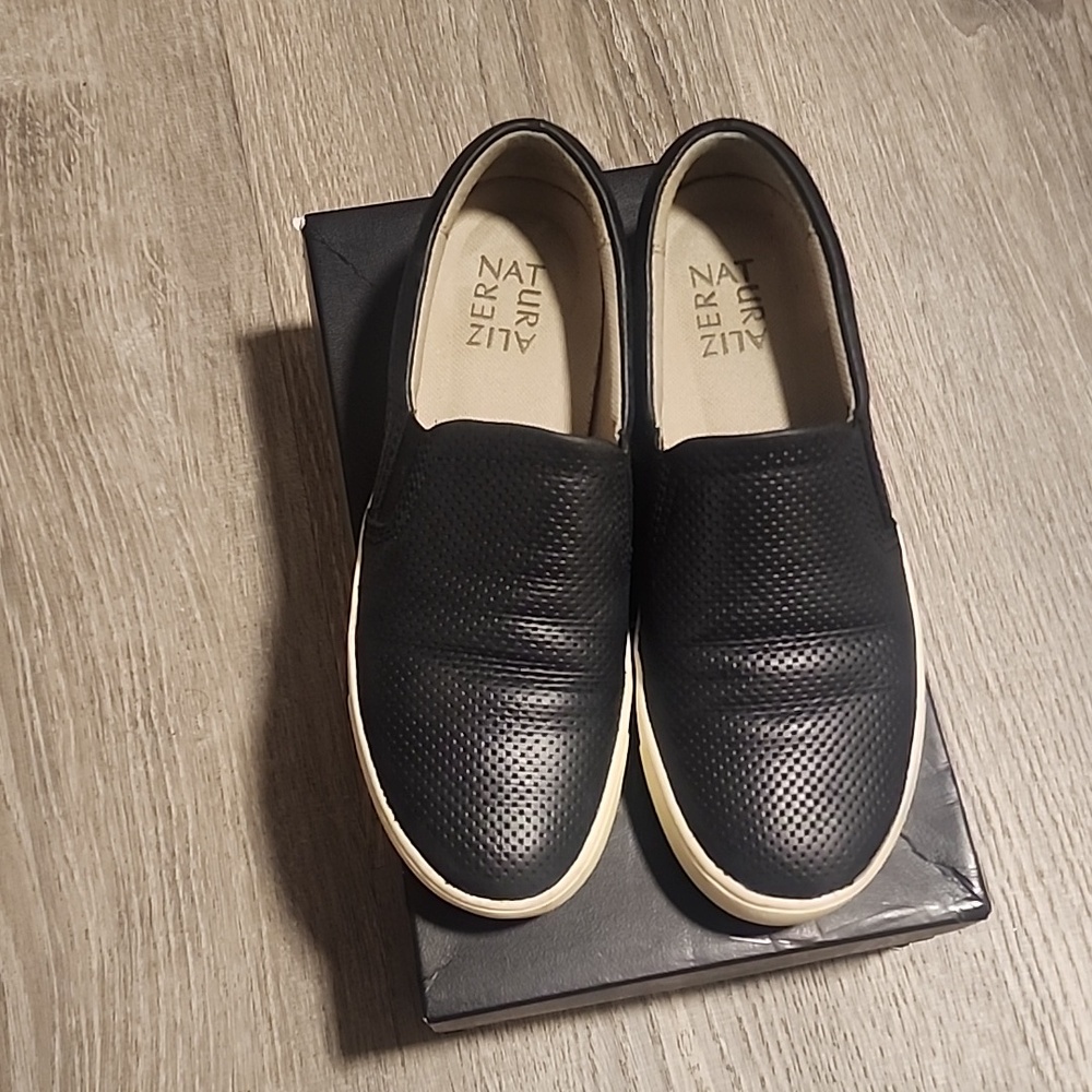 Naturalizer Slip-on Leather Shoes